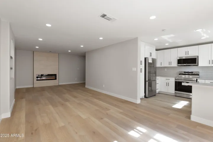 GORGEOUS FLOORS