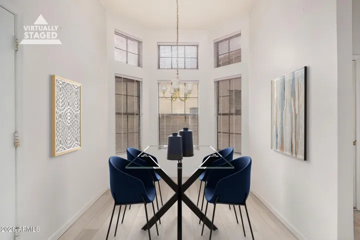 Breakfast/Dining Nook