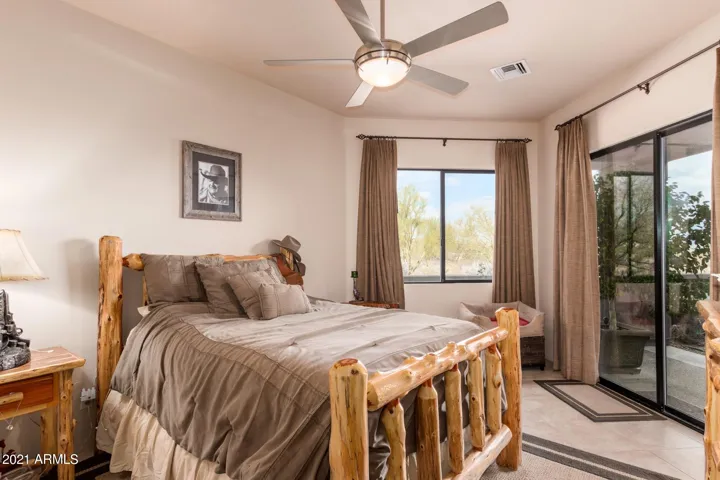 THIS BEDROOM HAS SEPARATE ENTRY FROM FRONT COURTYARD
