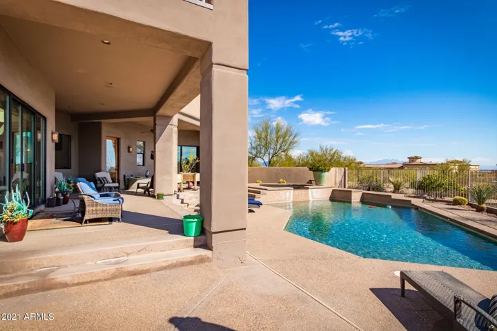 OUTDOOR BUILT IN BBQ, FRUIT TREES, ARTIFICIAL GRASS, RV PARKING