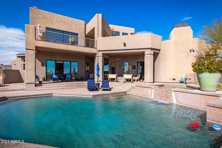 POOL AND SPA, 2ND STORY BALCONY