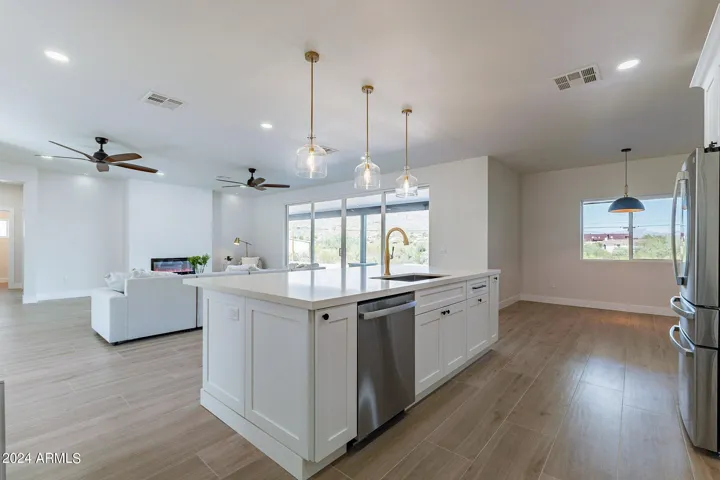 Kitchen Great Room