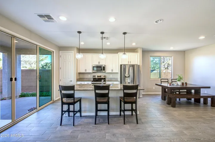 Plenty of natural light that livens up the space and offers a warm and inviting feel.