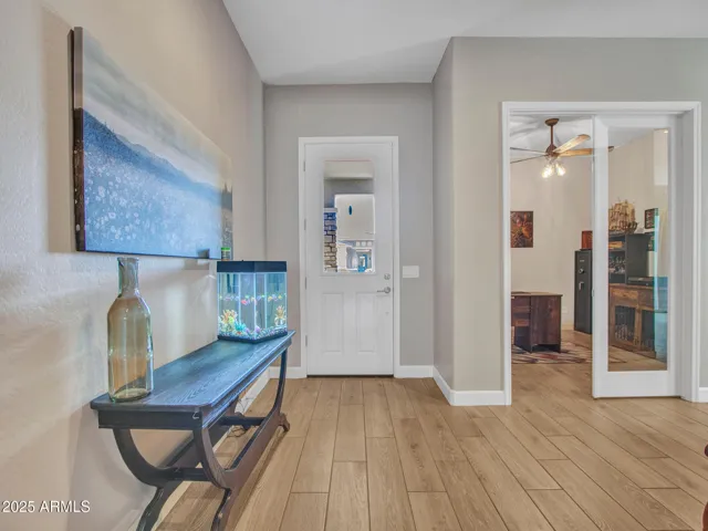 Foyer/entry welcoming you home!