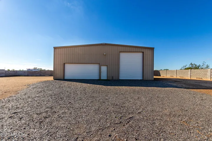 Detached Garage - RV Door