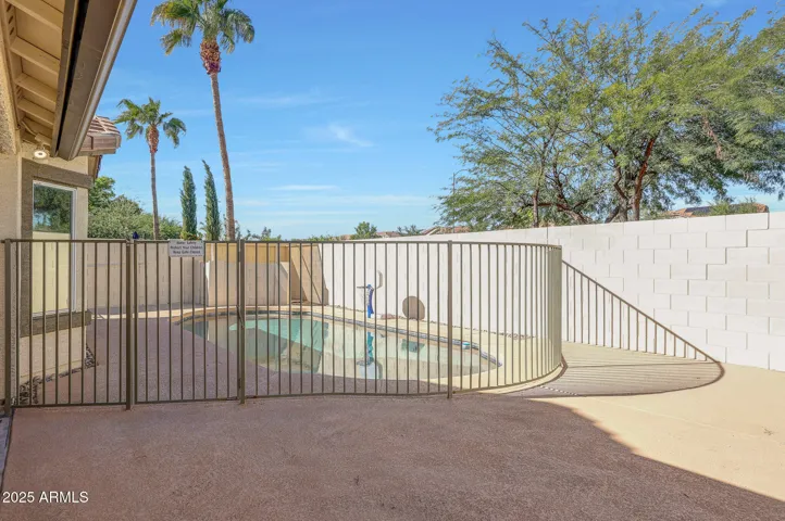 FENCED-IN POOL!!!