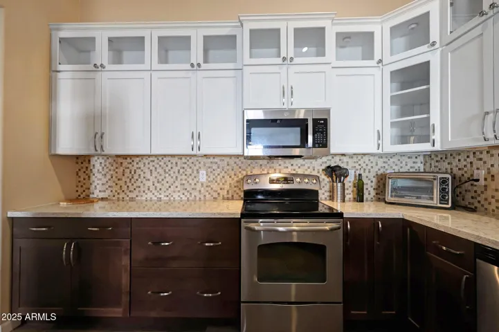 TWO-TONE CABINETS!!!