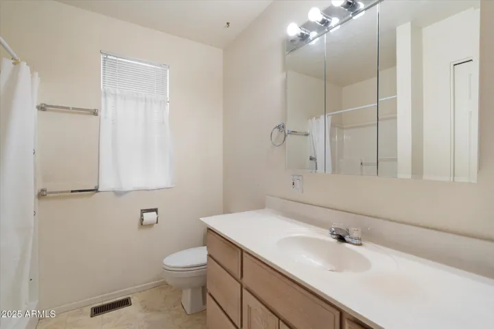 AZ Room Bath