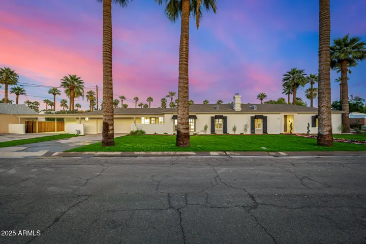 This early transitional ranch design exemplifies the movement away from pre-war revival styles and into the ranch house design. There are elements of Colonial Revivalism in its design which include the low-pitched roof, preserved shuttered windows and restrained traditional detailing.
