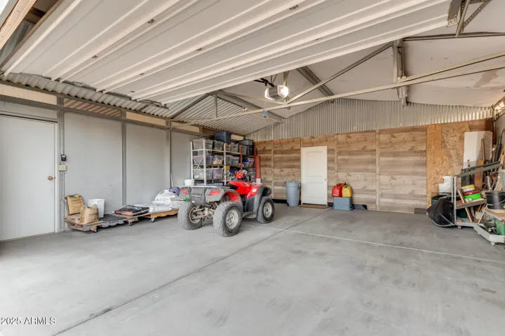 Detached garage/storage with included quad