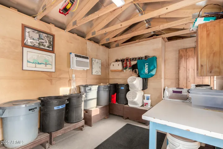 Air conditioned Feed Shed - Motion sensor lights