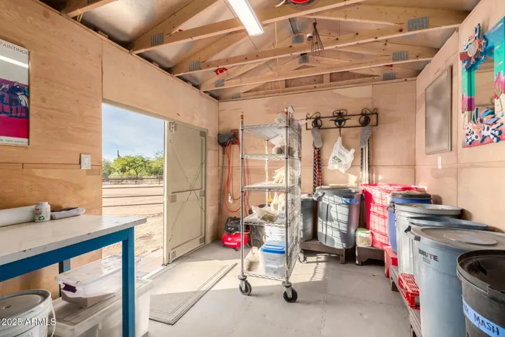 Air conditioned Feed Shed