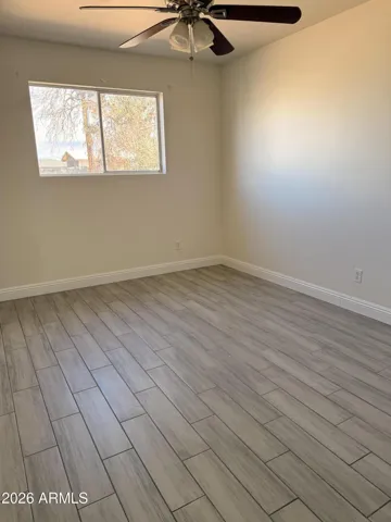 Master bed room