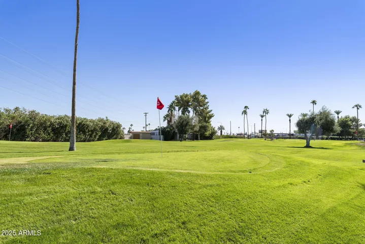 Pitch and Putt course