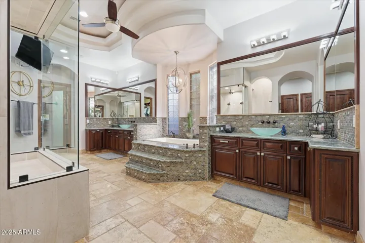Owner suite luxurious bathroom