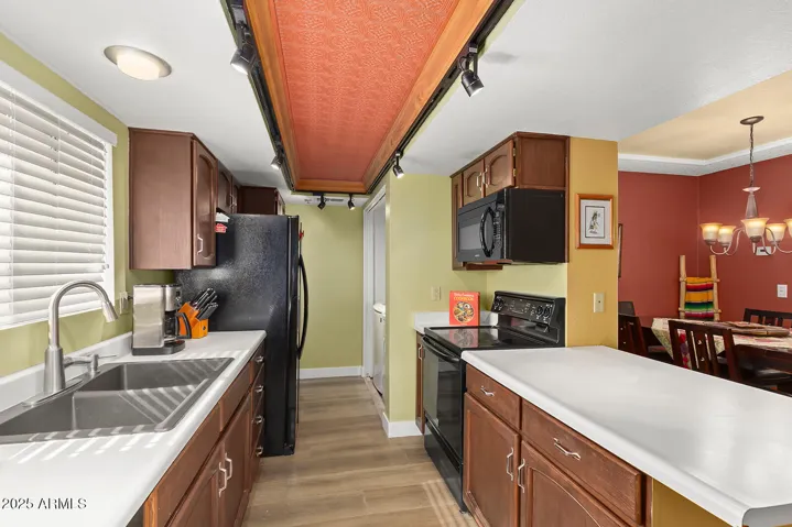 Perfect kitchen with tons of space