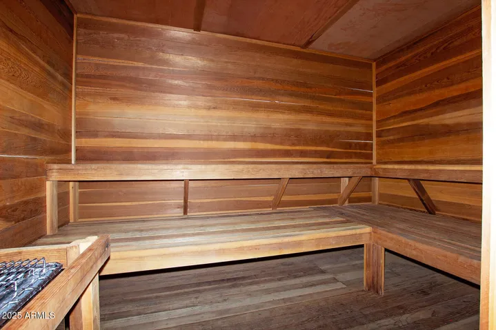 His and hers locker rooms each have saunas and showers