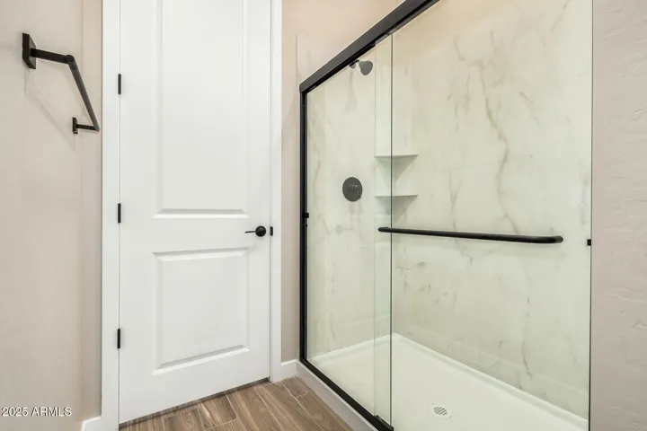 Upgraded Primary Shower