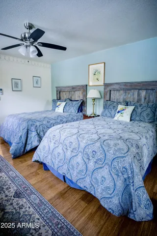 Large Room! Mini Split, Ceiling Fan, En Suite Attached