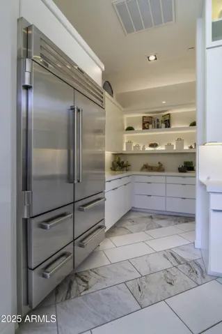 Upgraded cabinets and open shelving