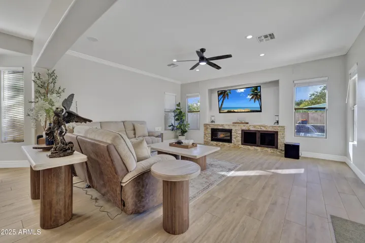 Fireplace and surround sound speakers thru out the home , equipment doesnt convey