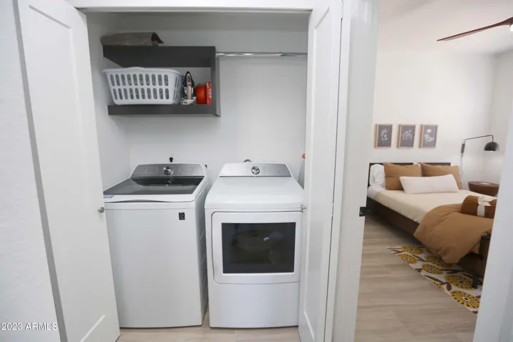 Full Size Washer/Dryer