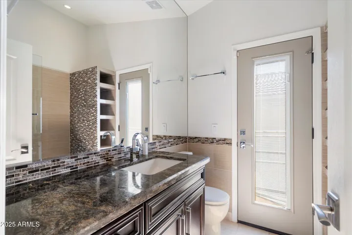 Hall Bathroom between the 2nd and 3rd bedrooms