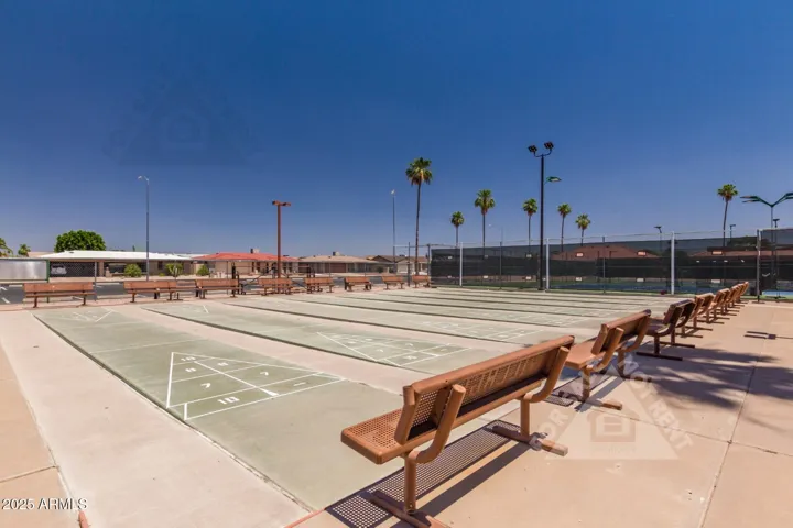 So many community amenities available