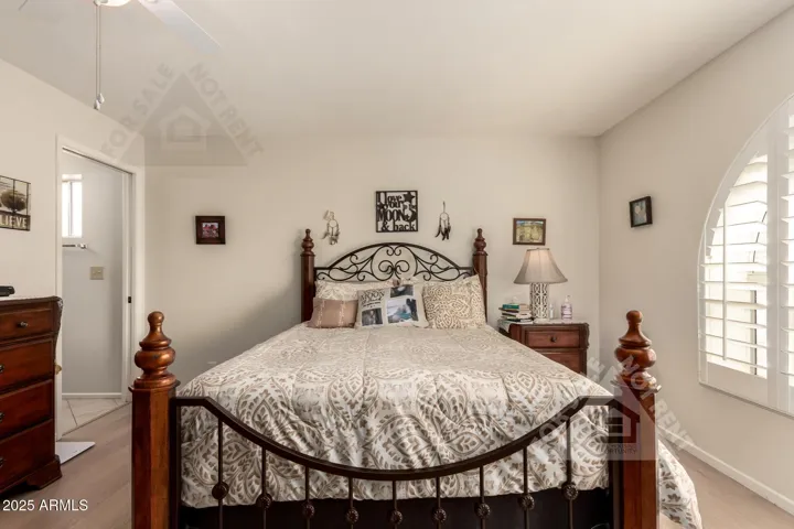 Master bedroom, light and bright, plantation shutters