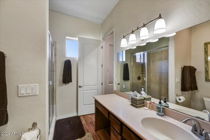 3rd bathroom - Jack & Jill between 3rd and 4th bedrooms