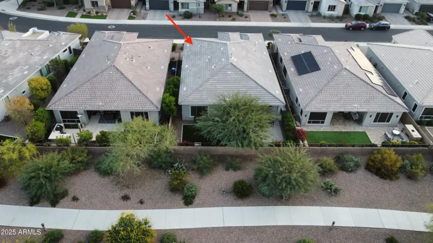 AERIAL VIEW / WALKING PATH