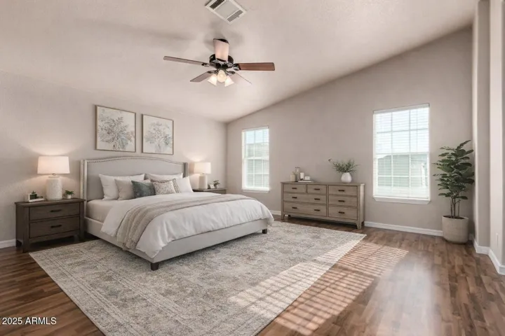 Virtually staged with AI (Primary Bedroom)
