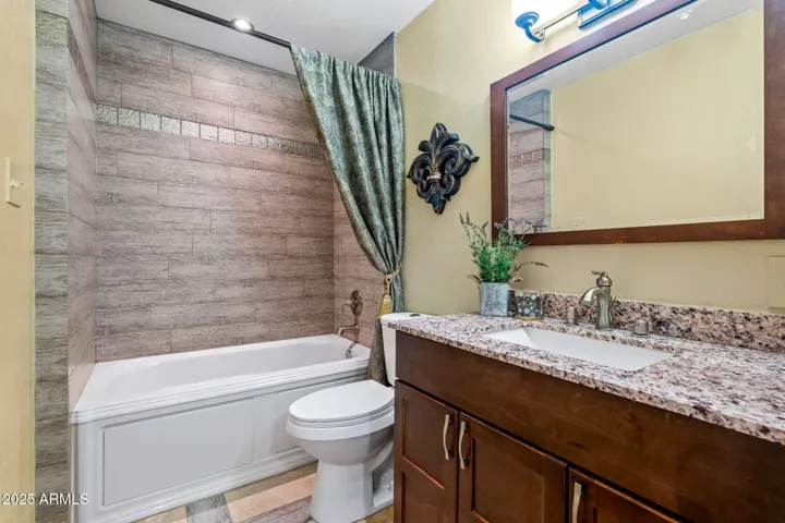 Guest Bathroom - Main House