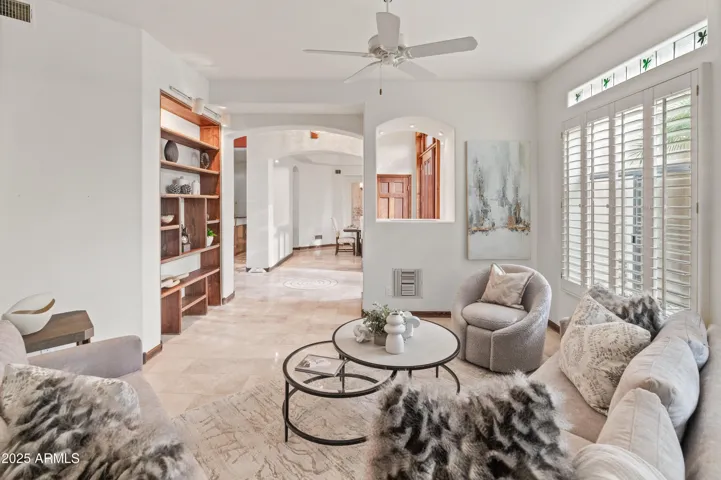 Living room room with built-in bookcase
