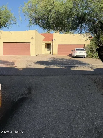 Front of #21 & 25