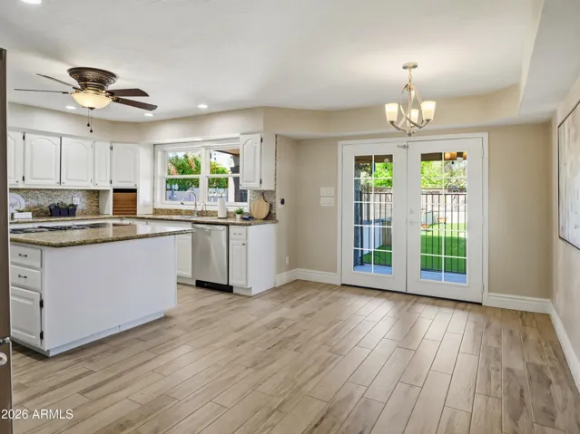 Eat in Kitchen