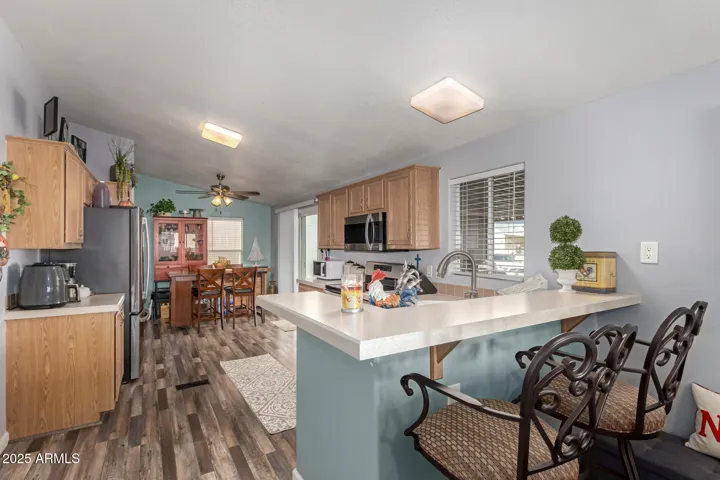 Breakfast bar with elegant bar stools