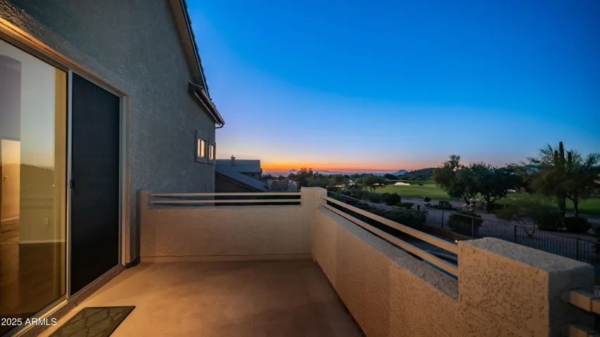 Outdoor Desert Retreat