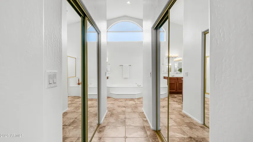 Elegant Passage To Spa Bath
