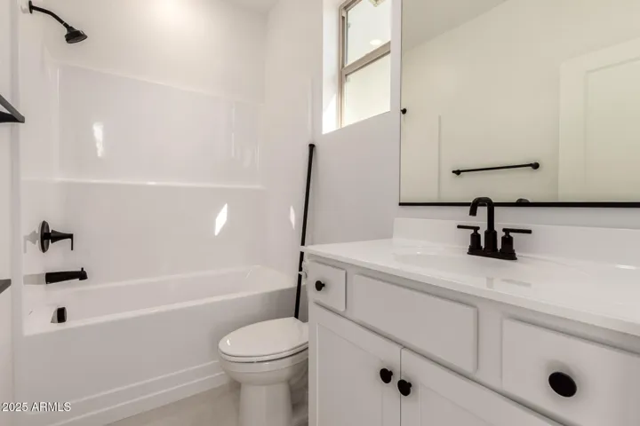 Guest Bathroom 2