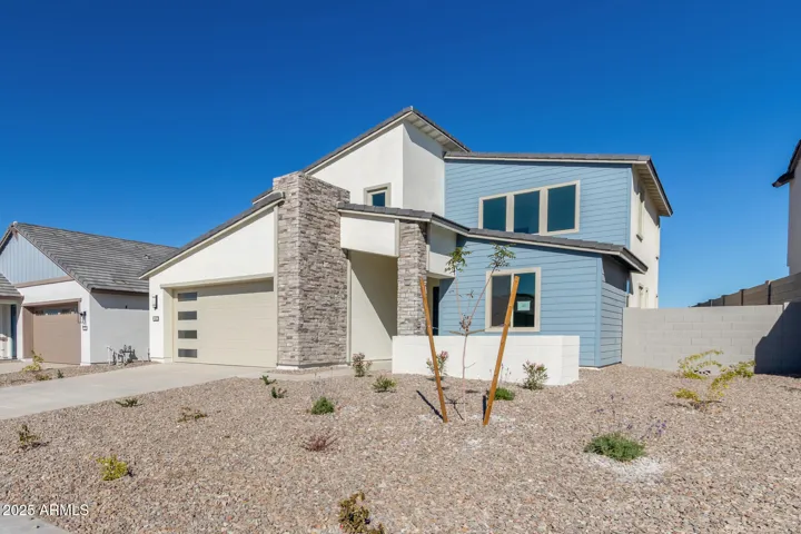 Front Exterior 4