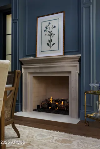 Accents that bring life to the space.