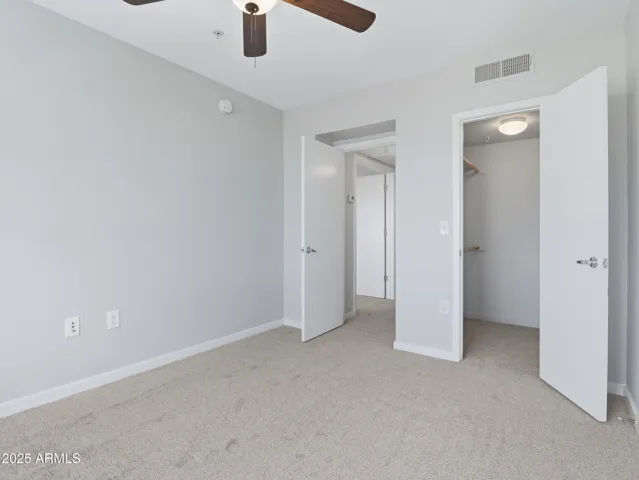 Second Bedroom w/ Walkin Closet