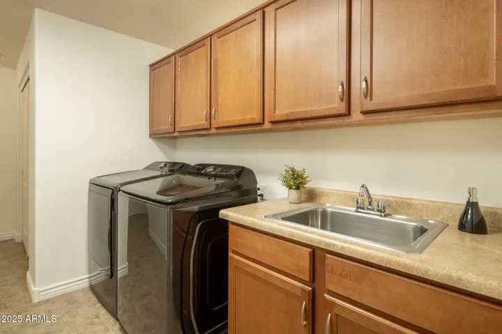 Notice the sink and extensive storage here too.