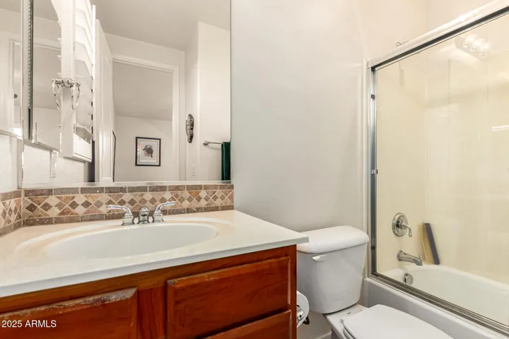 Second Bedroom Ensuite Bath Room spacious and connected to the bedroom for comforts and convenience