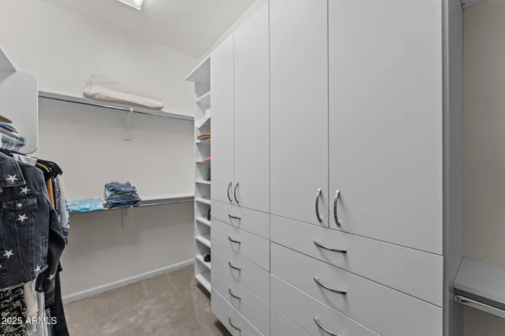 Master Walk In Closet