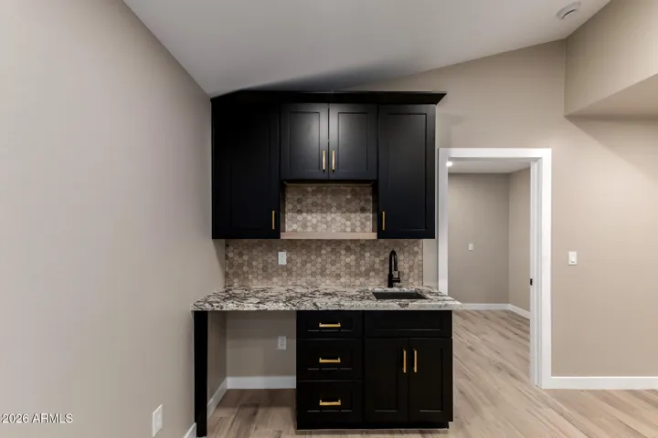Game room Bar / Cabinets