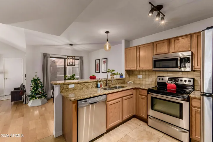 Spacious Kitchen