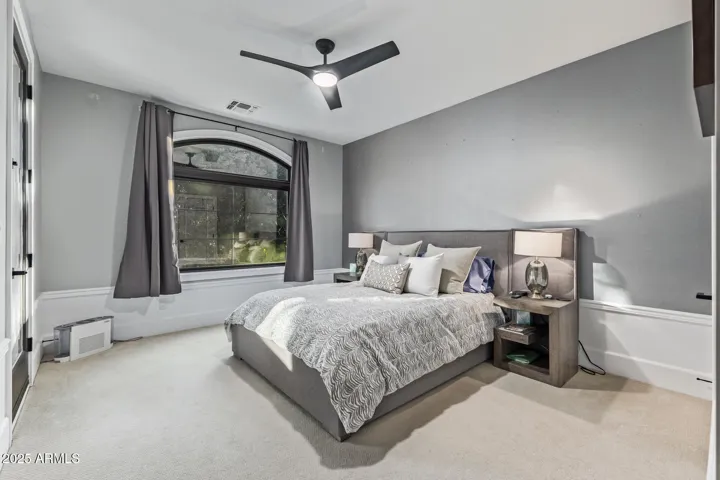 Upstairs secondary bedroom