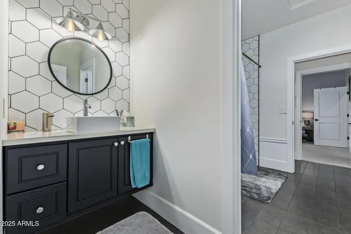 Jack and Jill bathroom between upstairs secondary bedrooms